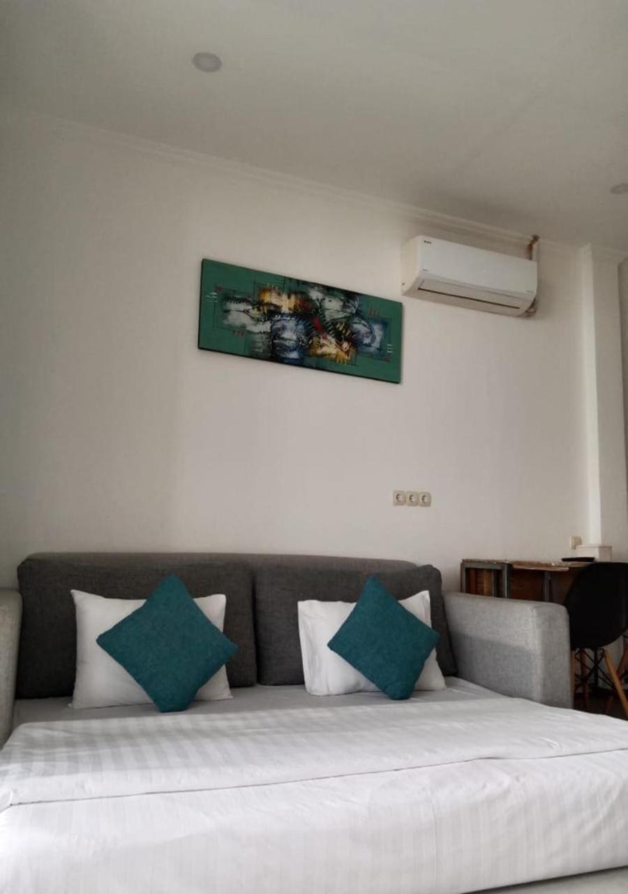 Triple 8 Suites Labuan Bajo Εξωτερικό φωτογραφία